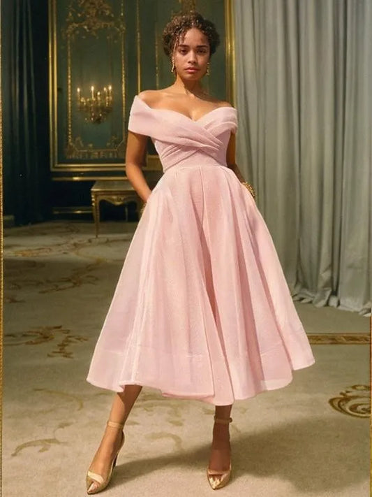 Charming Fit-and-Flare Off-Shoulder Sweetheart Sleeveless Knee-Length Evening Dresses