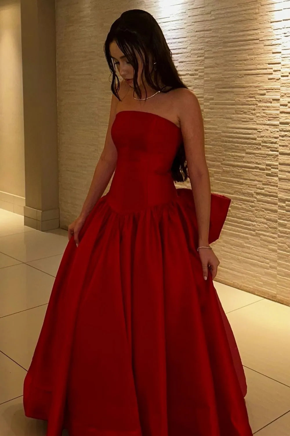 Chic Red Ball Gown Strapless Sleeveless Bow Back Long Prom Dresses with Bowknot