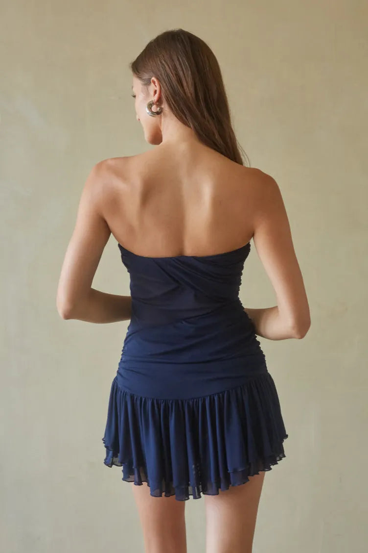 Chic Sheath Sweetheart Strapless Sleeveless Open Back Mini Homecoming Dresses