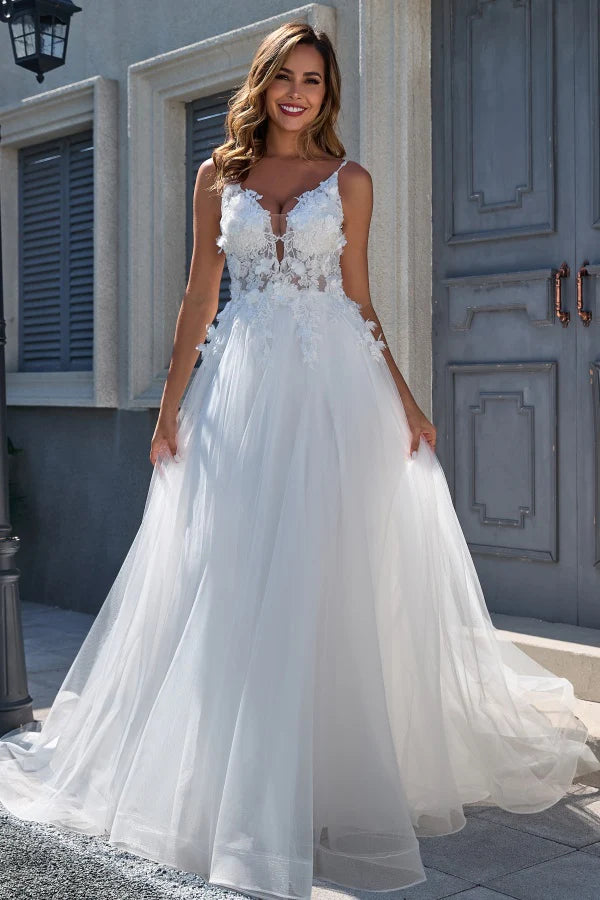 Ethereal A-Line V-Neck Spaghetti-Strap Lace-Back Chapel-Train Wedding Dresses