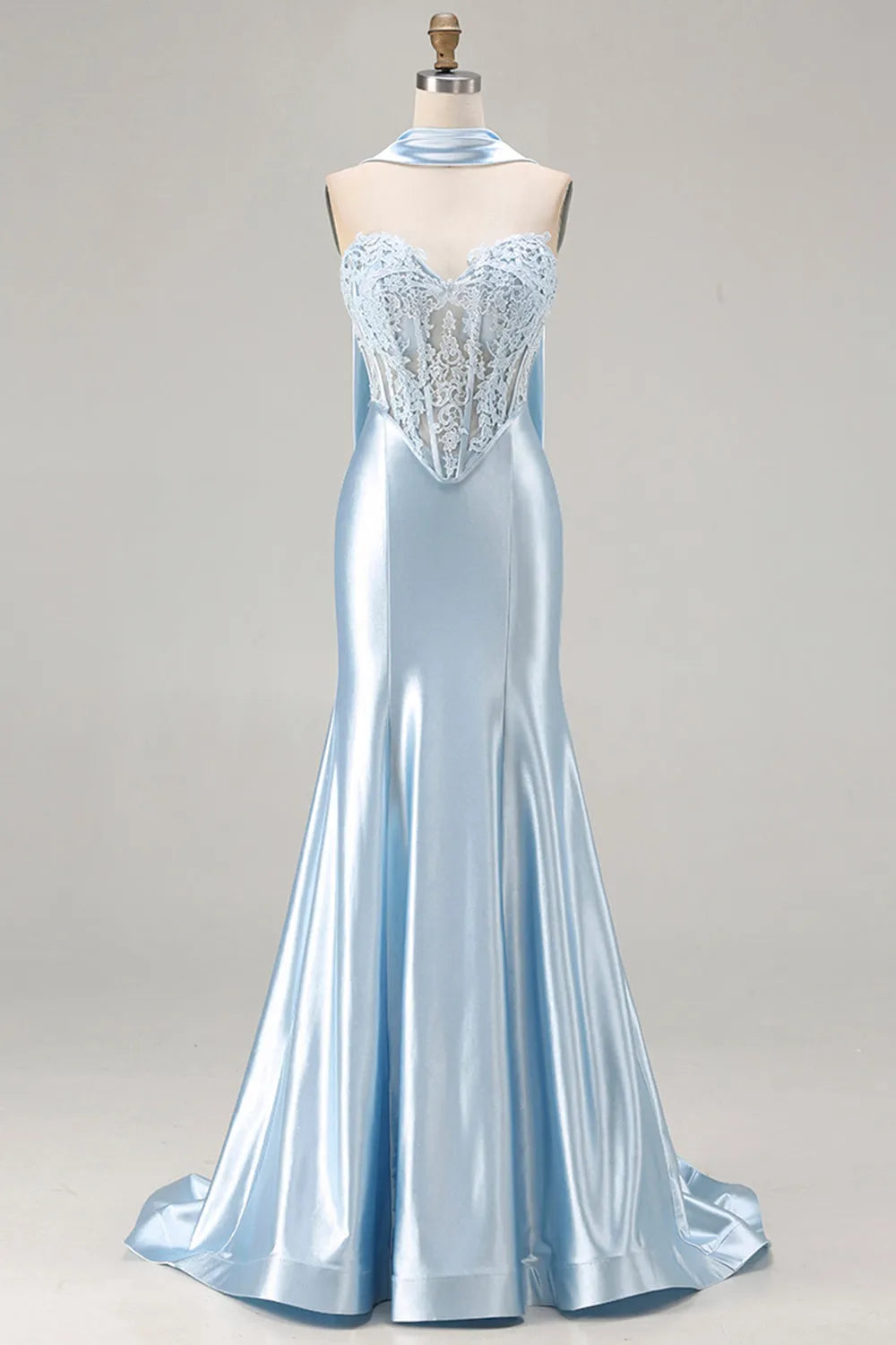 Glamorous Mermaid Halter Neck Sleeveless Lace Embellished Floor Length Prom Dresses