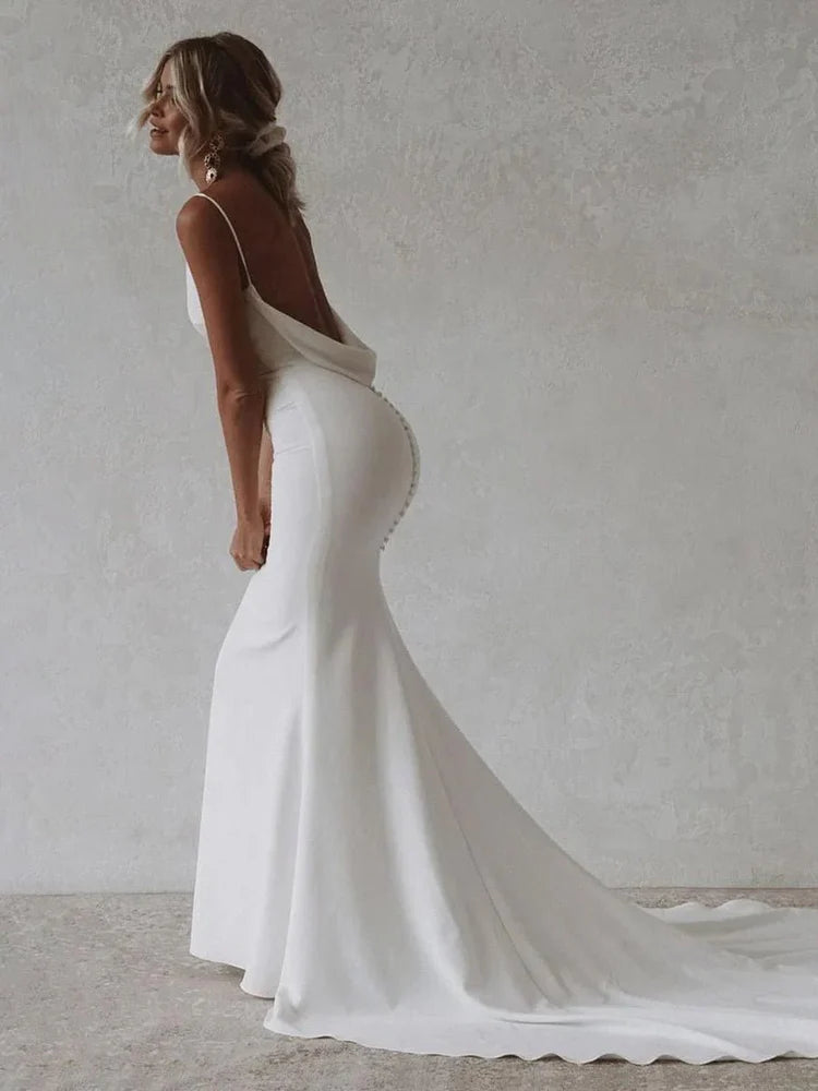 Sleek Mermaid V-Neck Spaghetti-Strap Cowl-Back Chapel-Train Wedding Dresses